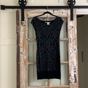 Fitted black and grey dress